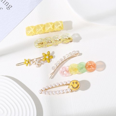 Zestaw 6 sztuk zdobionych Eleganckich Spinek do włosów SP398