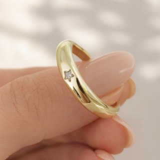 Pierścionek stal chirurgiczna platerowana złotem regulowany, z cyrkoniami R6, PST950