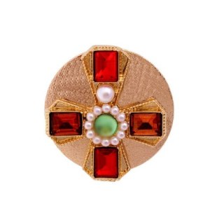 Pierścionek z kamieniami