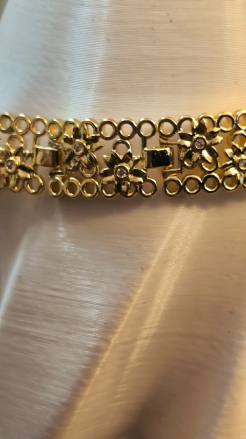 AŻUREK KÓŁECZKA – Bransoletka ażurowa