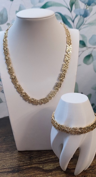 AŻUREK KWIATEK – Bransoletka ażurowa