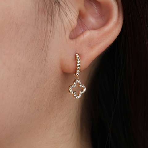 Kolczyki koniczyny ze stali szlachetnej pozłacane 14k złotem, cyrkonie