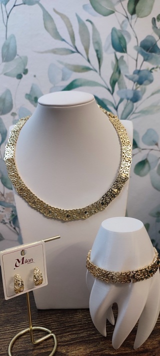 Naszyjnik ażurowy – kolekcja Ażurkowa | model Kwiatek z cyrkonią